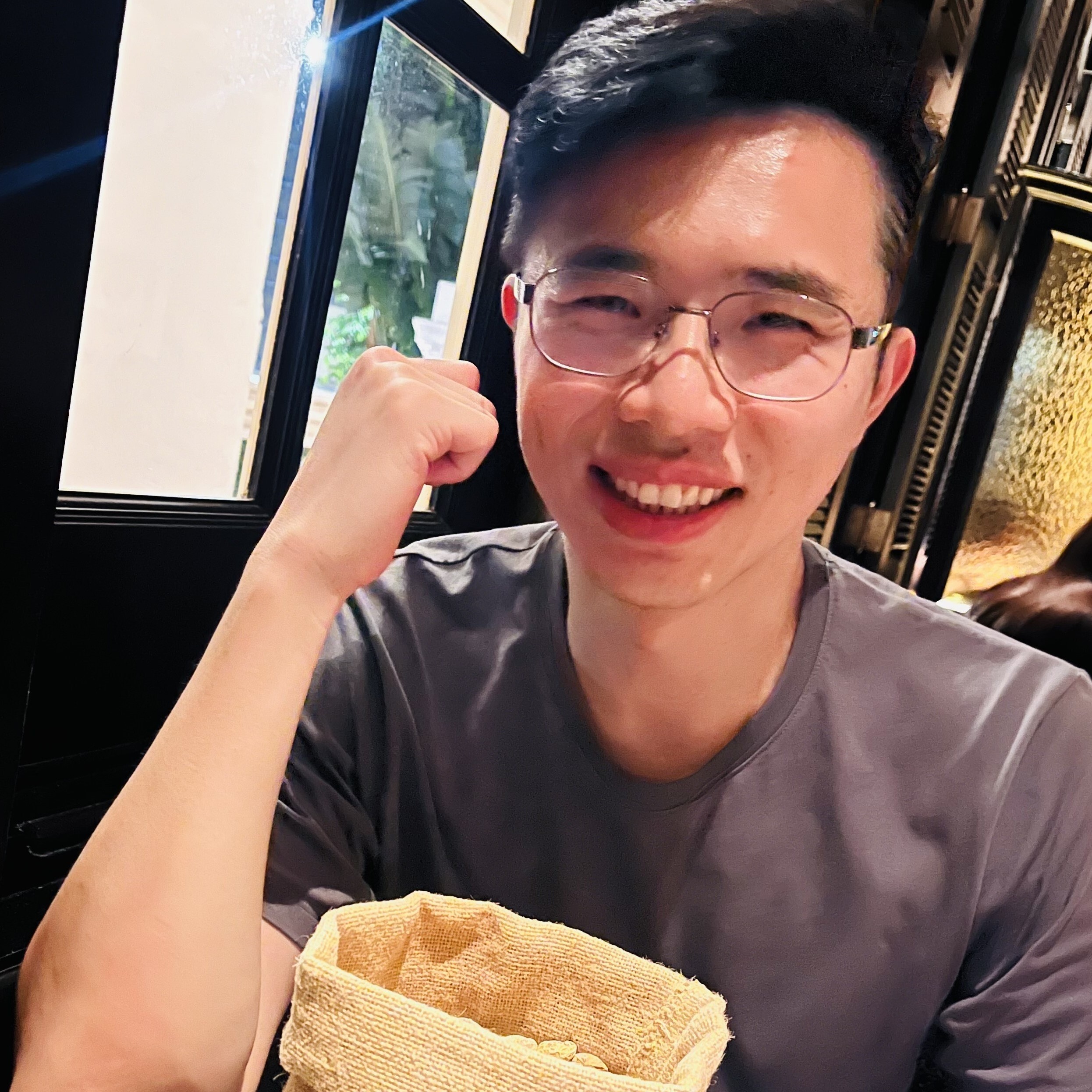 許藝騰